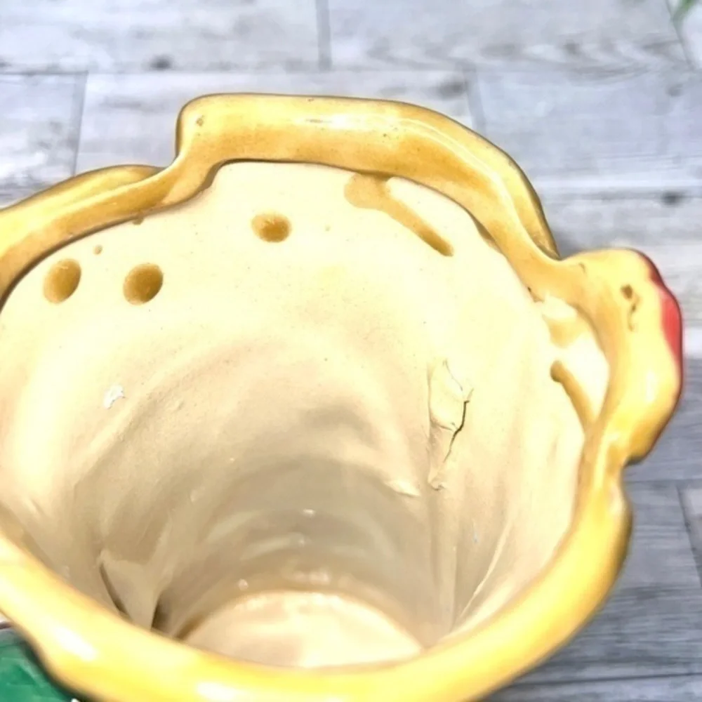 N/A green majolica
